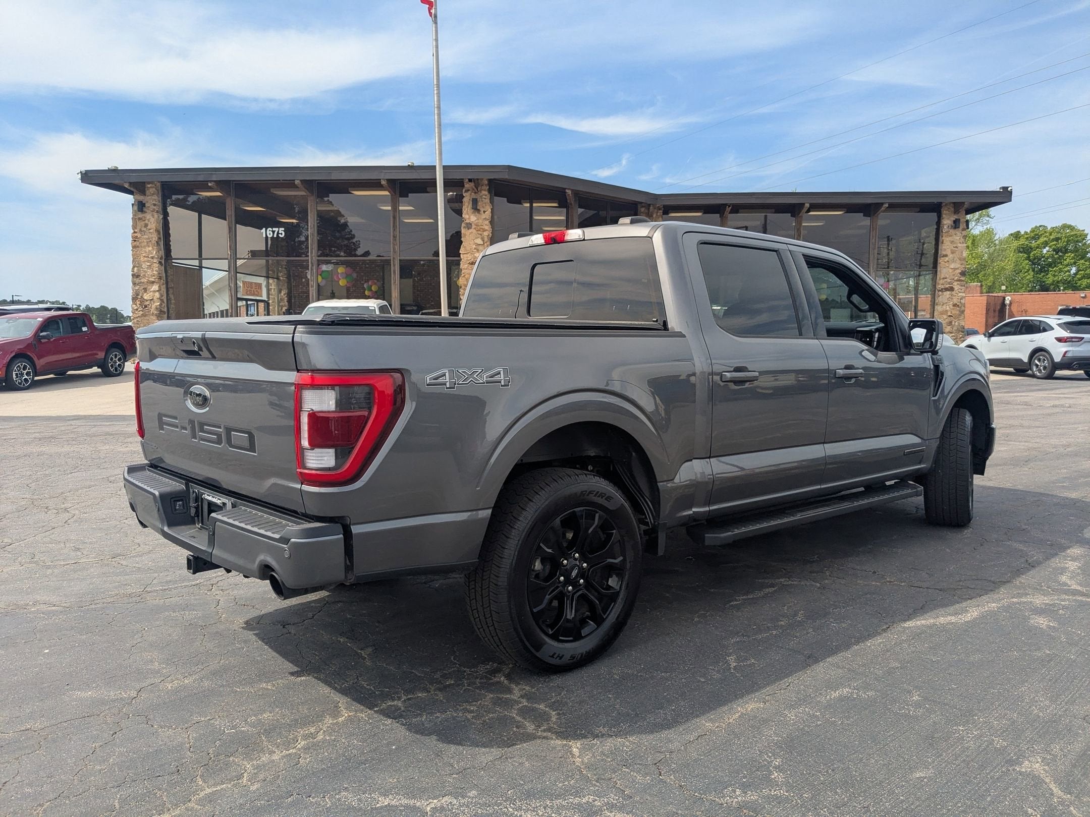 2023 Ford F-150 LARIAT