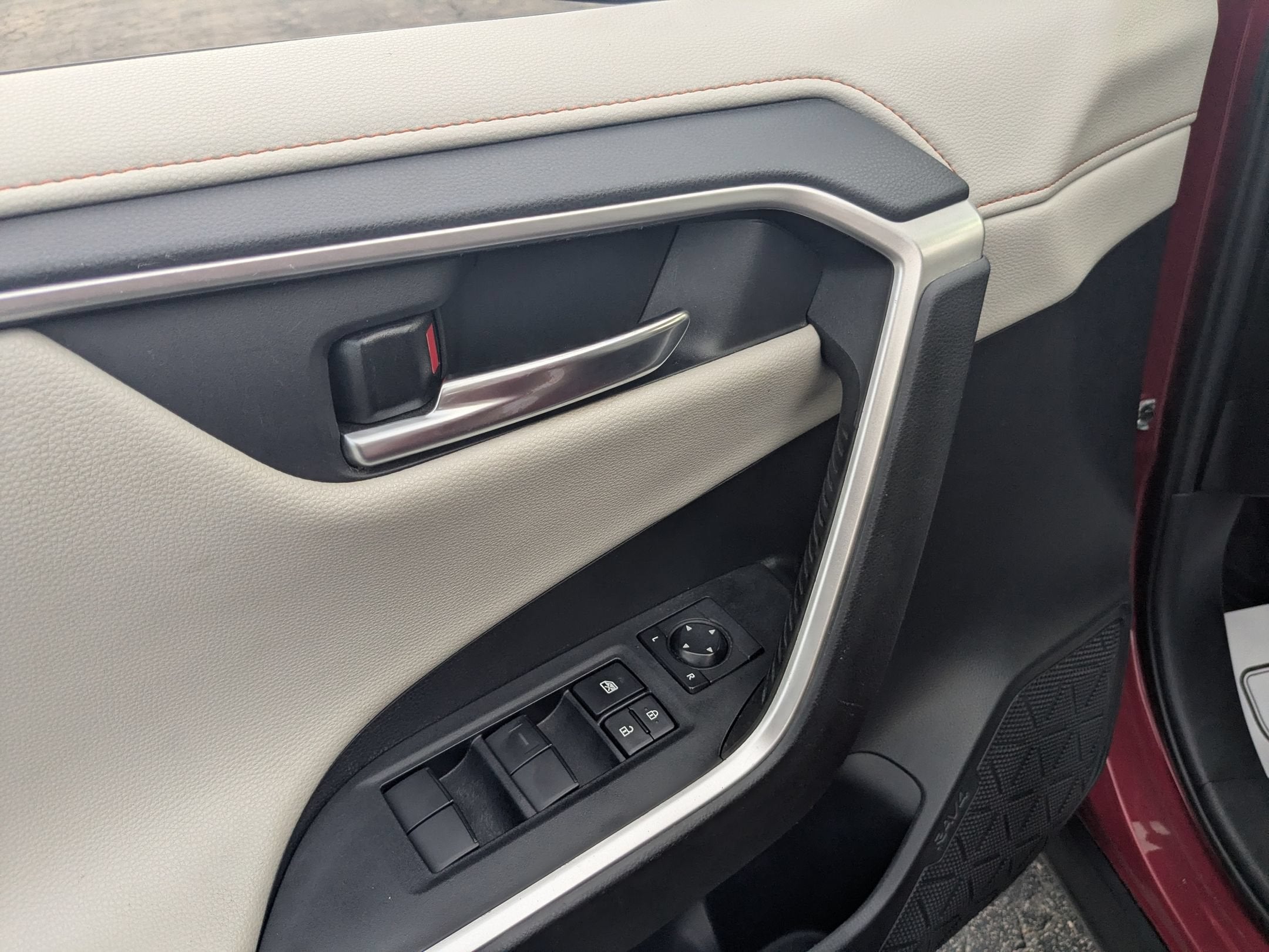 2019 Toyota RAV4 Adventure