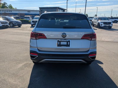2022 Volkswagen Taos SE