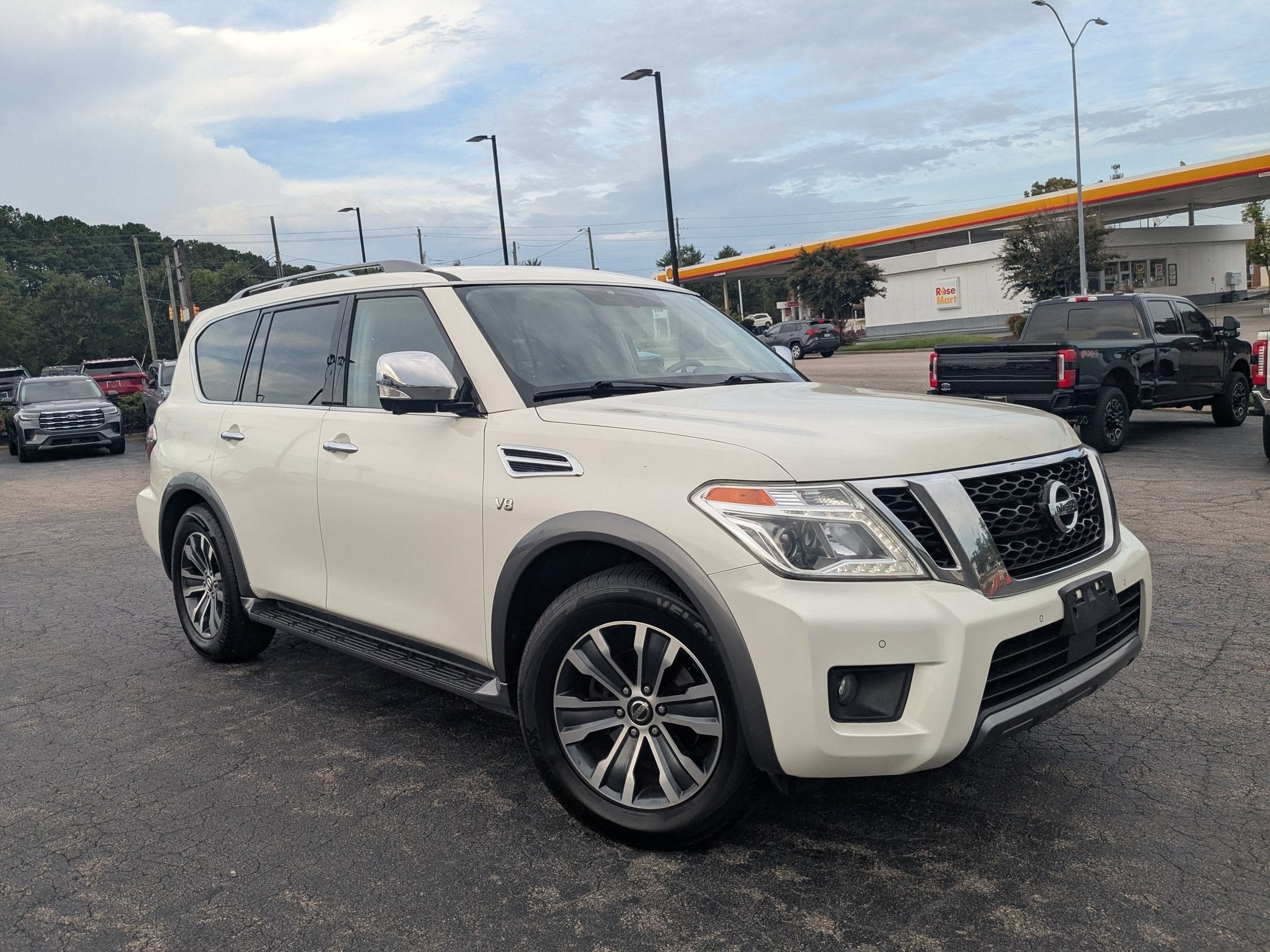 2019 Nissan Armada SL