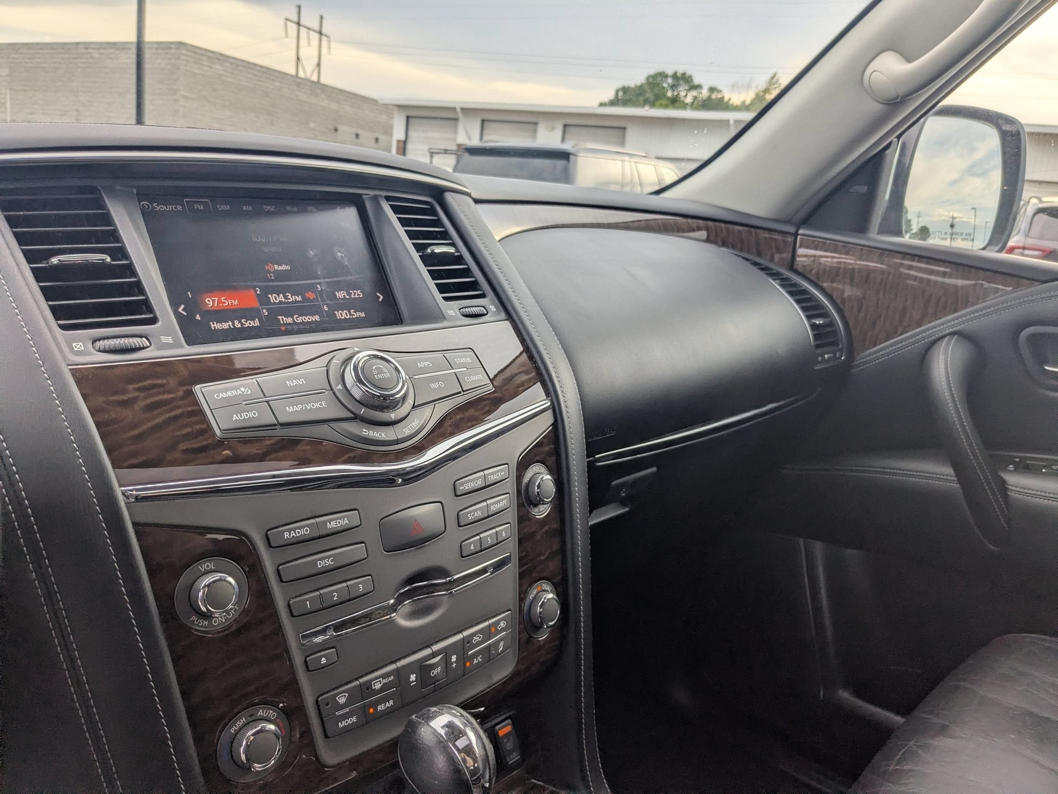 2019 Nissan Armada SL