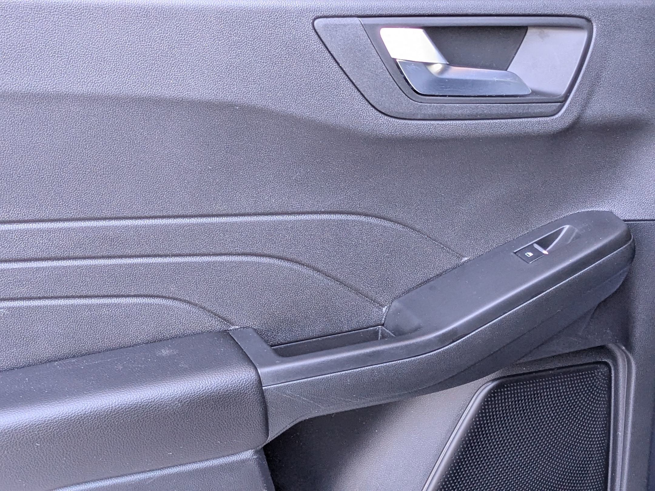 2025 Ford Escape ST-Line - Crossroads Courtesy Demo