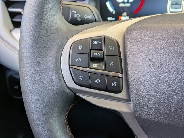 2026 Ford Explorer Active w/100A Pkg