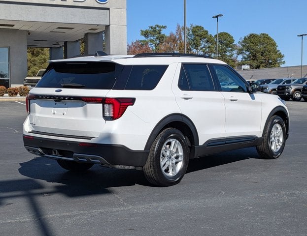 2026 Ford Explorer Active w/100A Pkg
