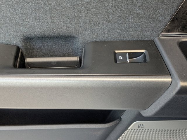 2025 Ford Super Duty F-350 SRW LARIAT