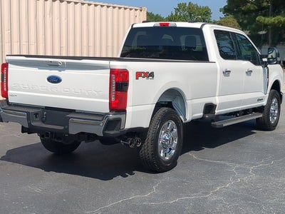 2026 Ford Super Duty F-350 SRW LARIAT