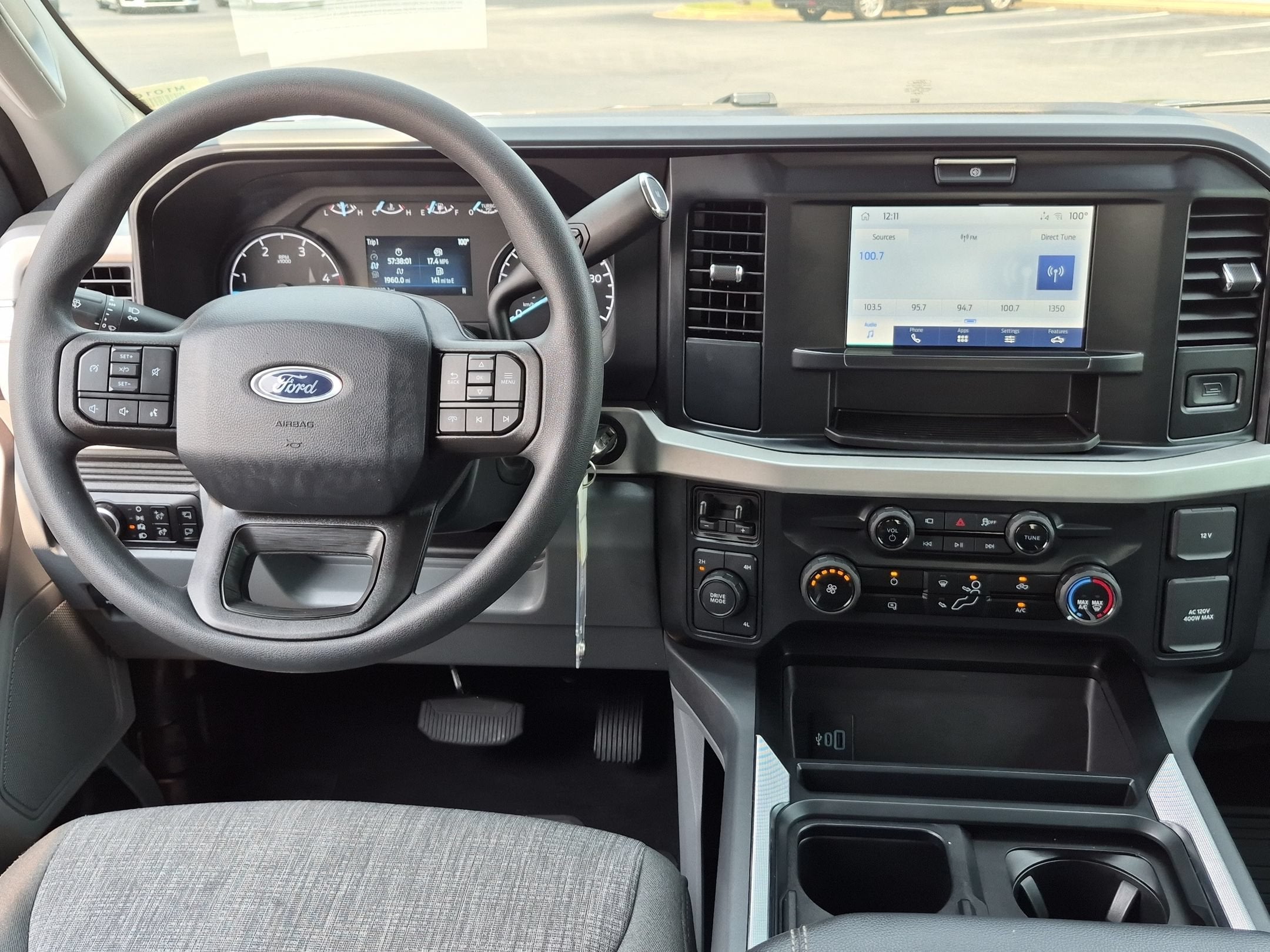 2025 Ford Super Duty F-350 DRW XLT