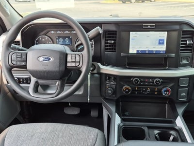 2025 Ford Super Duty F-350 DRW XLT