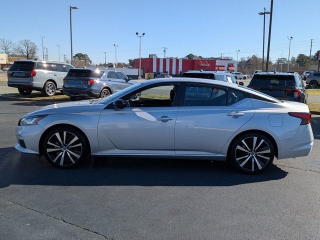 2022 Nissan Altima 2.5 SR