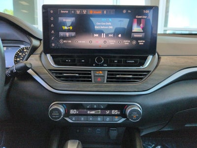 2024 Nissan Altima 2.5 SL