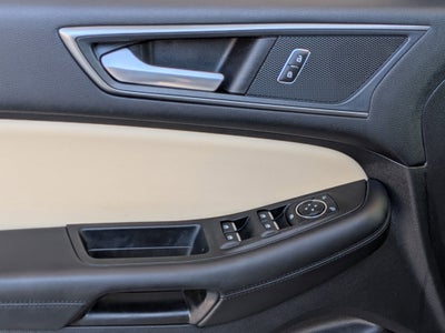 2021 Ford Edge SE