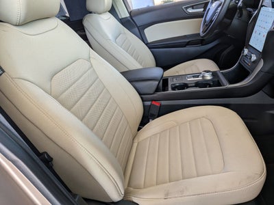 2021 Ford Edge SE