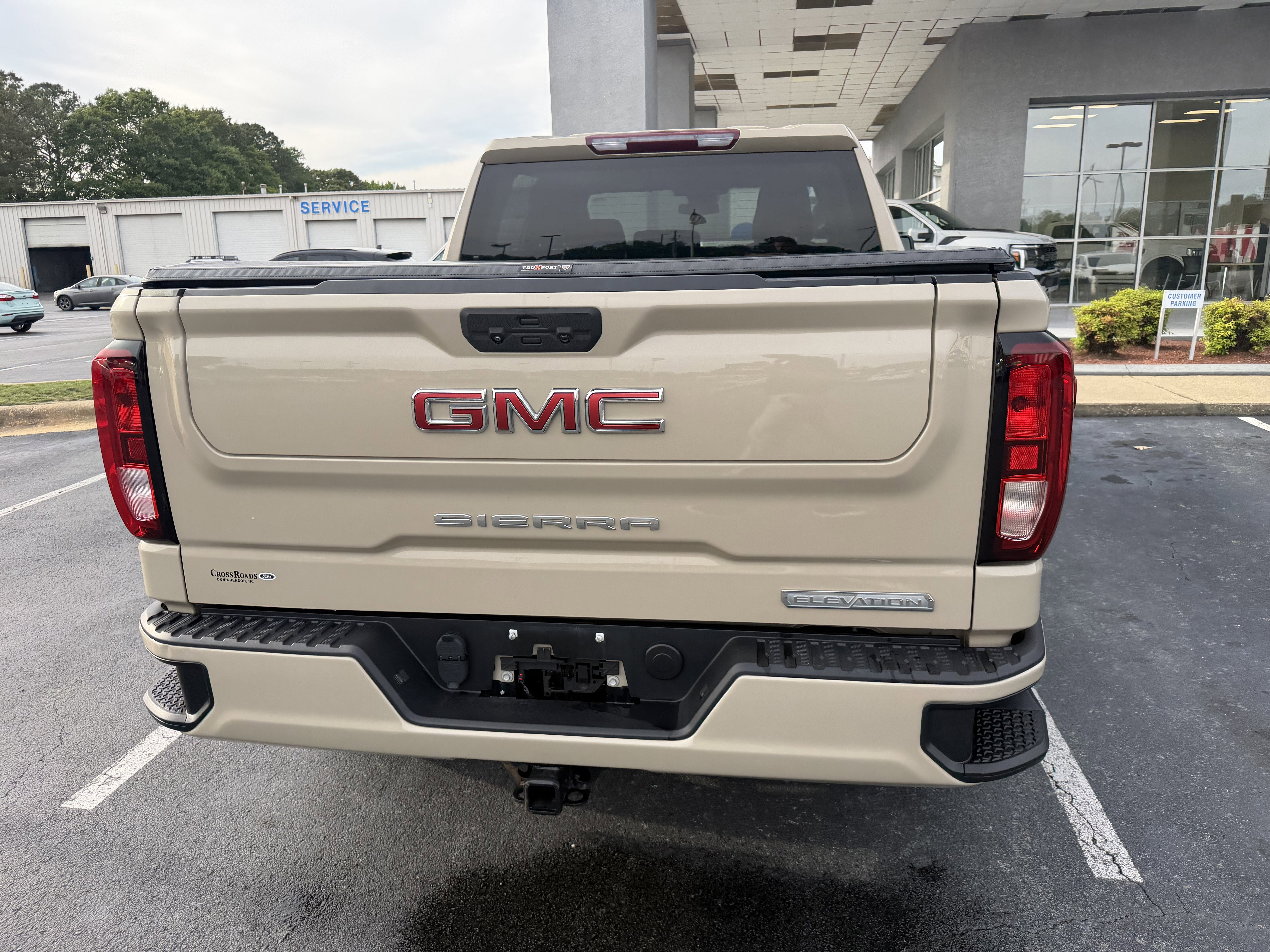 2022 GMC Sierra 1500 Elevation