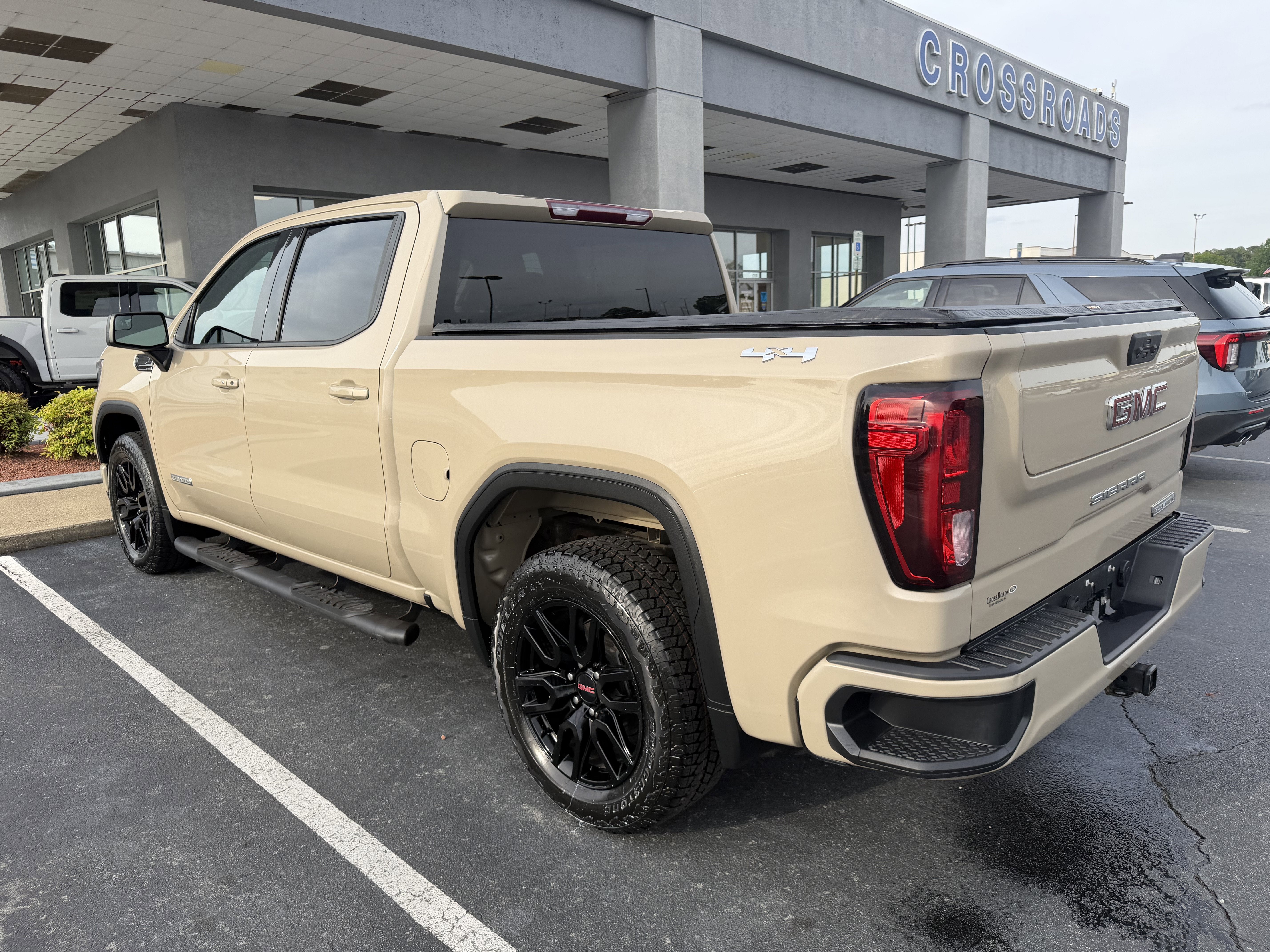 2022 GMC Sierra 1500 Elevation