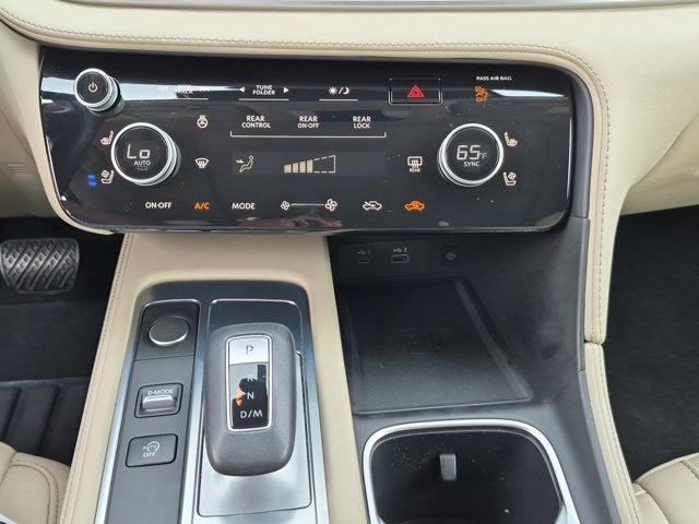 2023 INFINITI QX60 LUXE